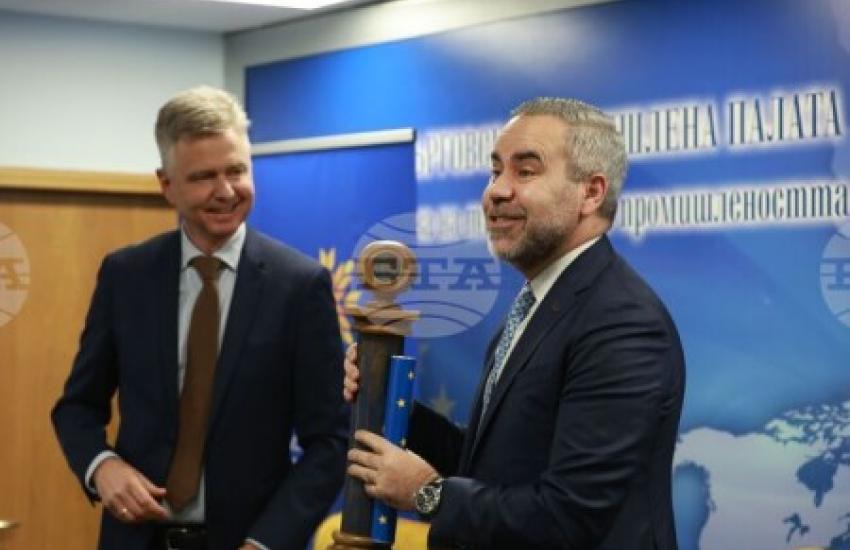 БТПП бе домакин на две важни събития: традиционна среща на Евроклуба и връчване на Годишните награди за постижения в бизнеса за 2025 г.